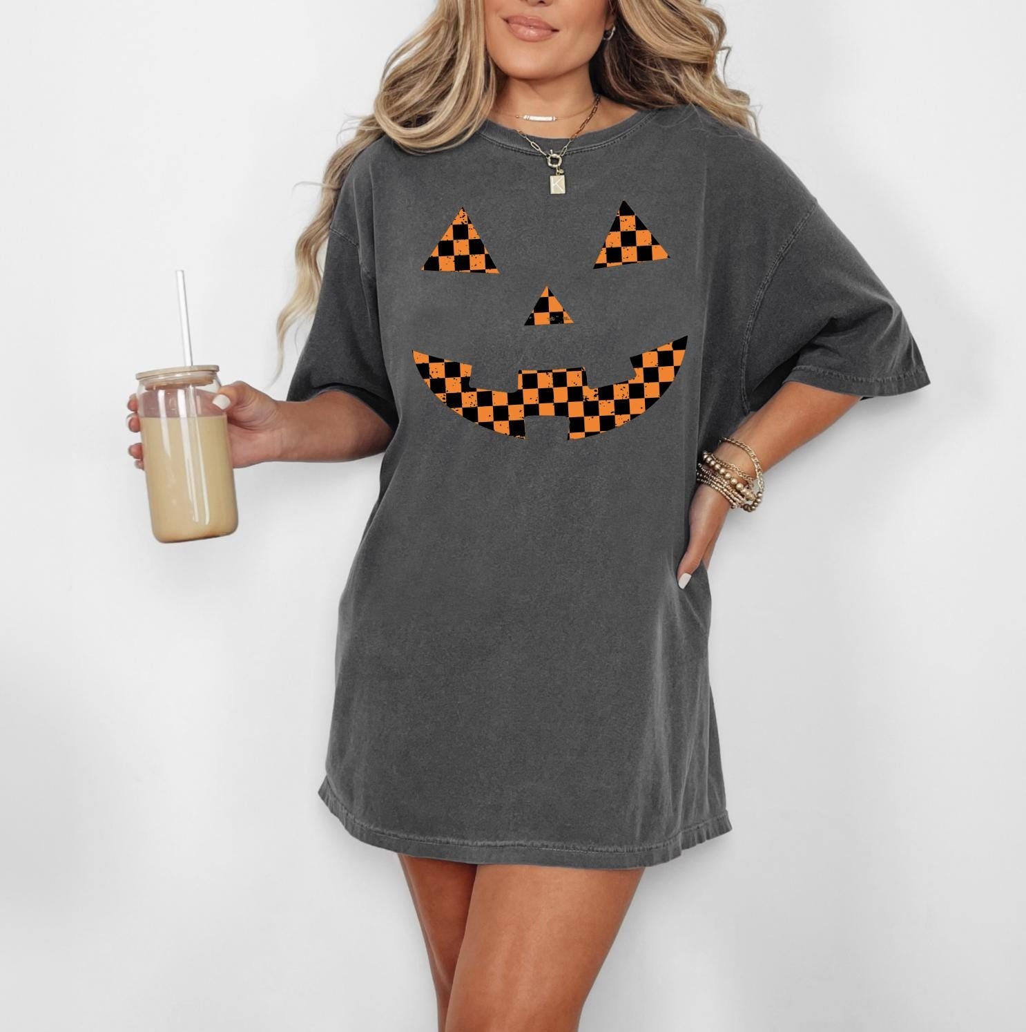 Checkered Pumpkin Face Comfort Colors Halloween T-Shirt, Checkered Halloween Tee, Pumpkin Face Halloween Graphic Shirt