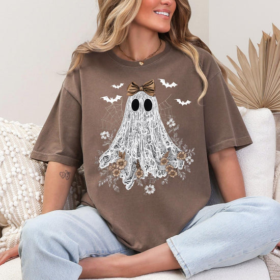Comfort Color Retro Ghost Halloween Shirt, Halloween Ghost, Vintage Halloween Shirt, Retro Halloween, Spooky Season Pumpkin Shirt