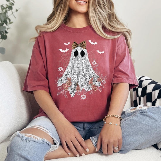 Comfort Color Retro Ghost Halloween Shirt, Halloween Ghost, Vintage Halloween Shirt, Retro Halloween, Spooky Season Pumpkin Shirt