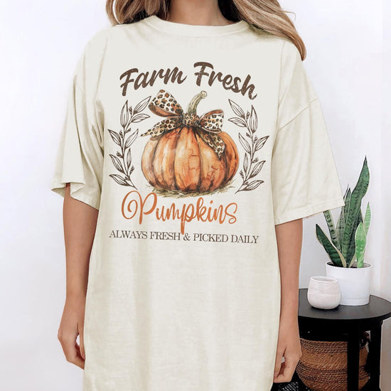 Farm Fresh Pumpkins Sweatshirt or T-Shirt, Fall Pumpkin Patch Shirt, Autumn Cozy Outfit, Rustic Farmhouse Fall Shirt