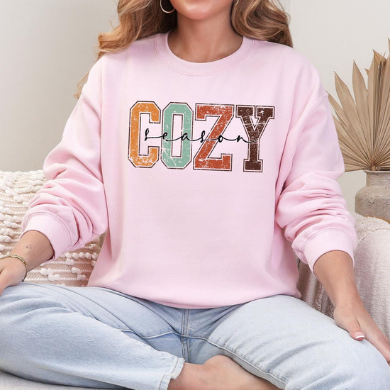 Comfort Colors, Cozy Season Shirt, Fall Season T-Shirt, Autumn Cozy Shirt, Cute Cozy Season T-Shirt, Floral Cozy Season Tee, Girl Fall Shirt