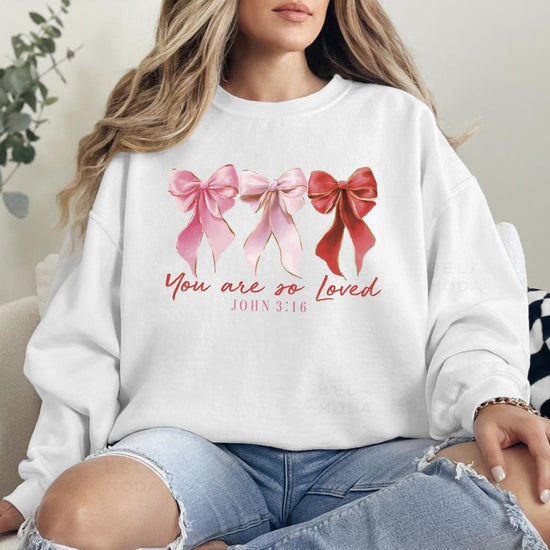 Valentines Heart Sweatshirt, DTG Printed Womens Valentine's Day Sweatshirt, Couple Gift Sweatshirt, Anniversary Day Gift, Christmas Gift