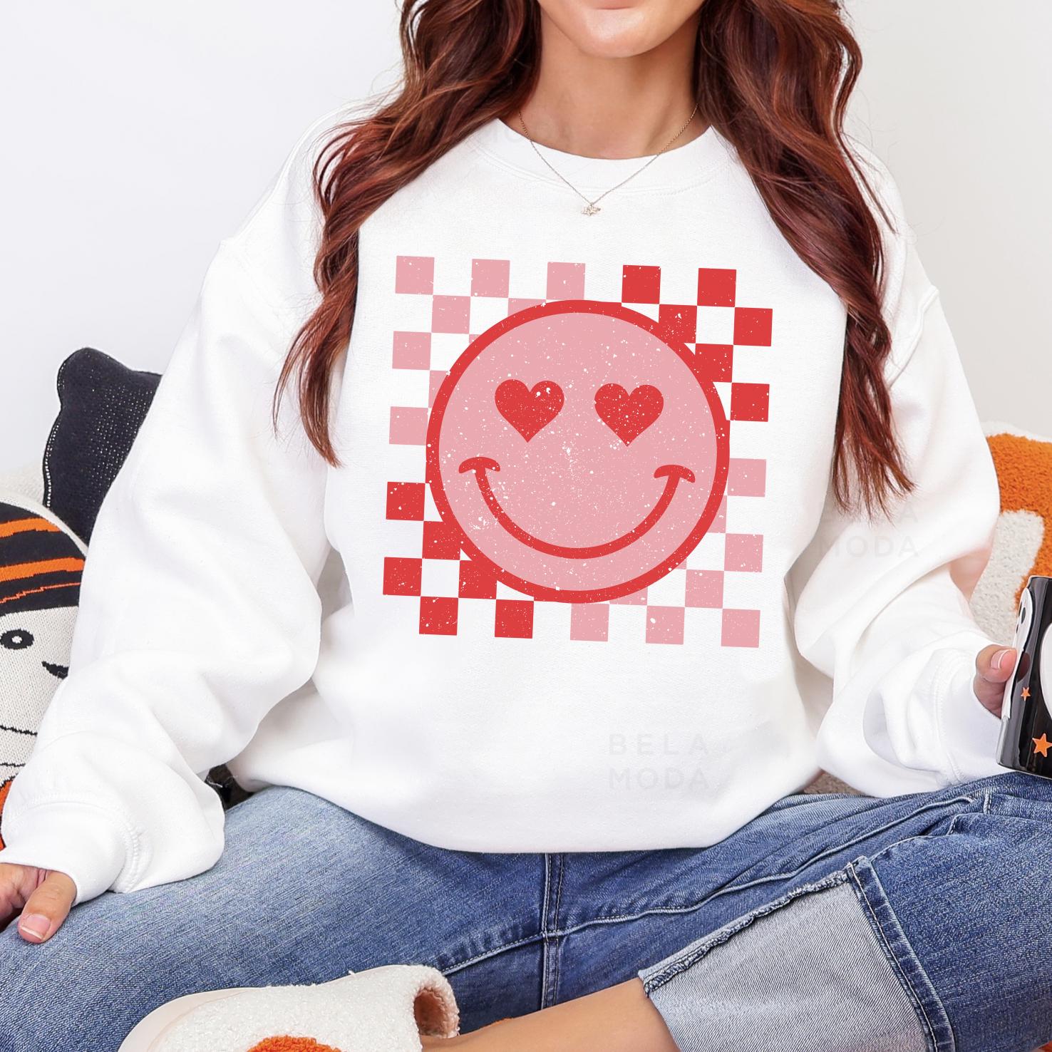 Valentines Checkered Smiley Hearts Sweatshirt, DTG Printed Womens Valentine's Day Sweatshirt, Couple Gift Sweatshirt, Anniversary Day Gift
