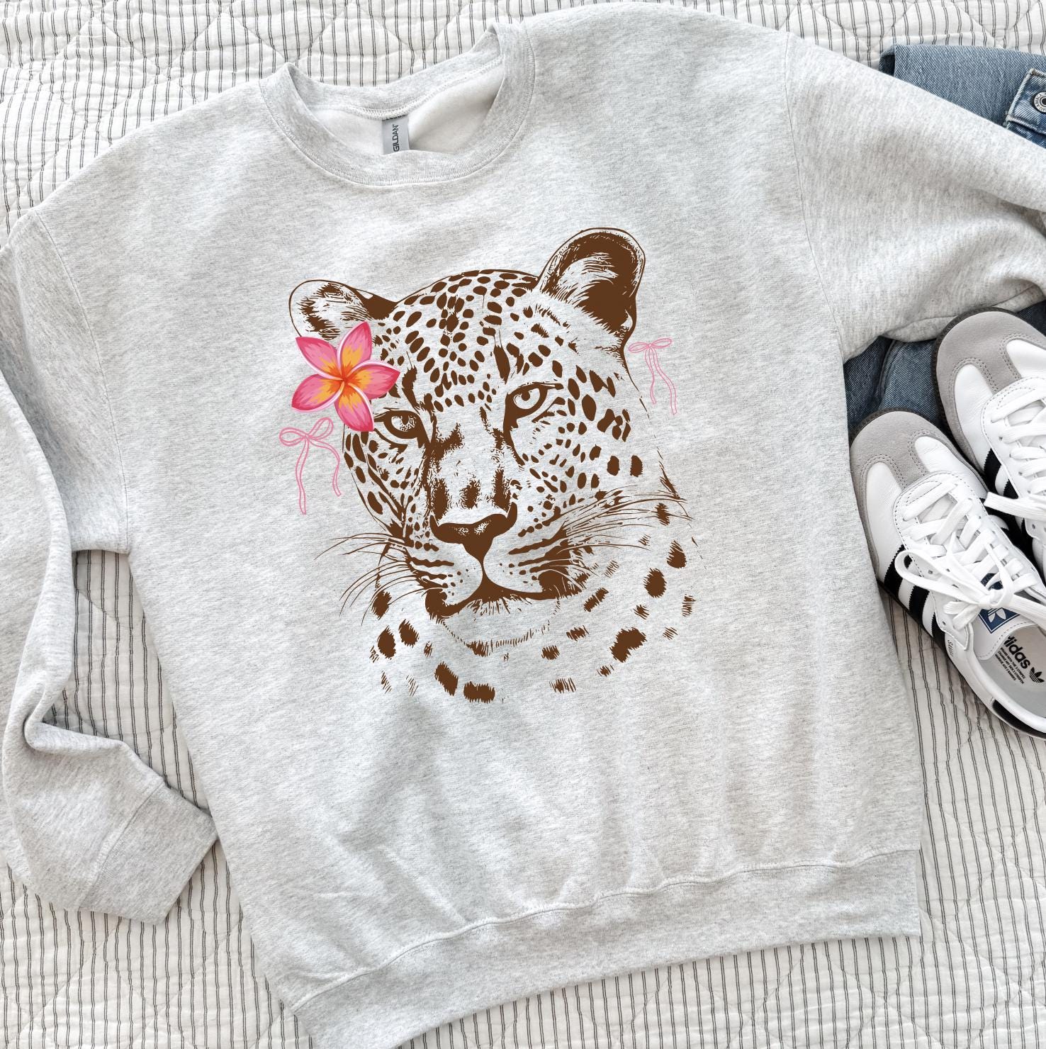 Leopard with Flower Shirt or Sweatshirt Tropical Leopard Graphic Tee, Aesthetic Animal Print Shirt, Boho Safari Sweatshirt, DTG Printed
