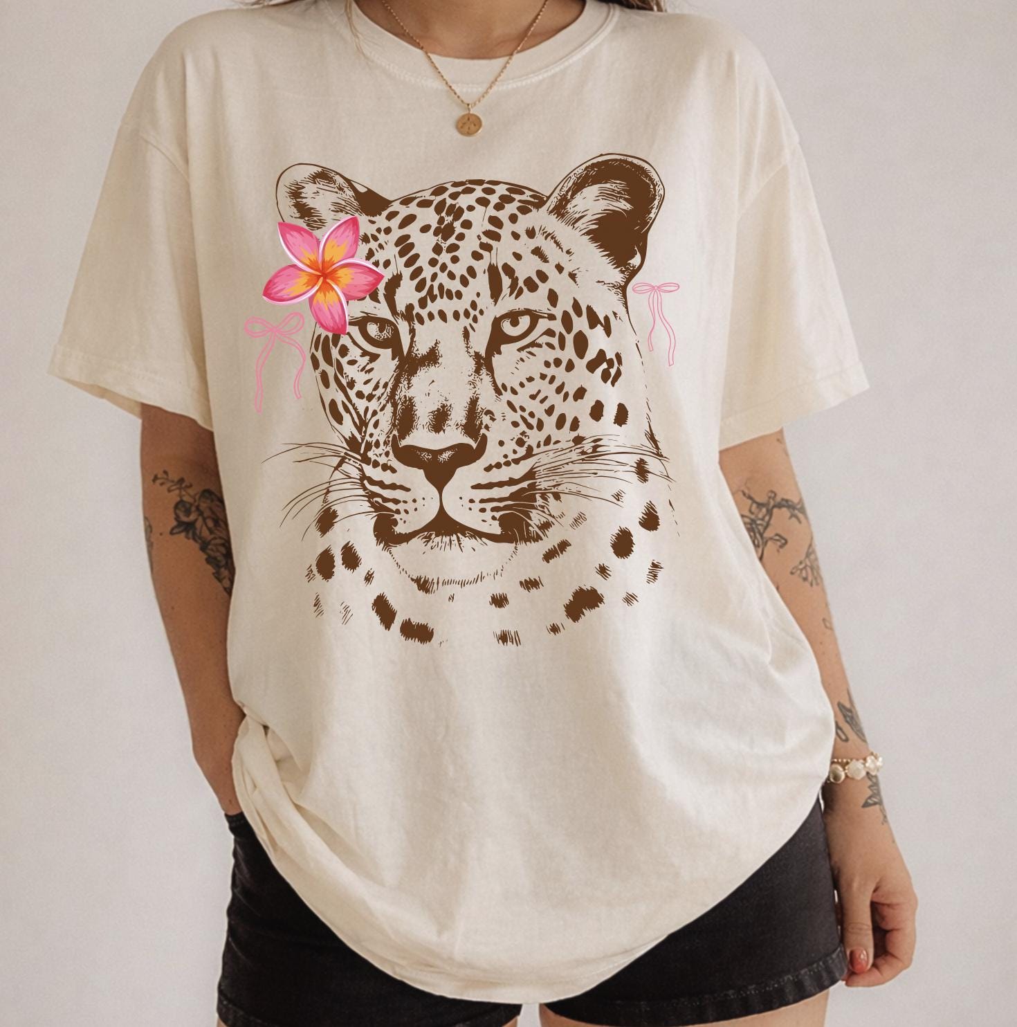 Leopard with Flower Shirt or Sweatshirt Tropical Leopard Graphic Tee, Aesthetic Animal Print Shirt, Boho Safari Sweatshirt, DTG Printed
