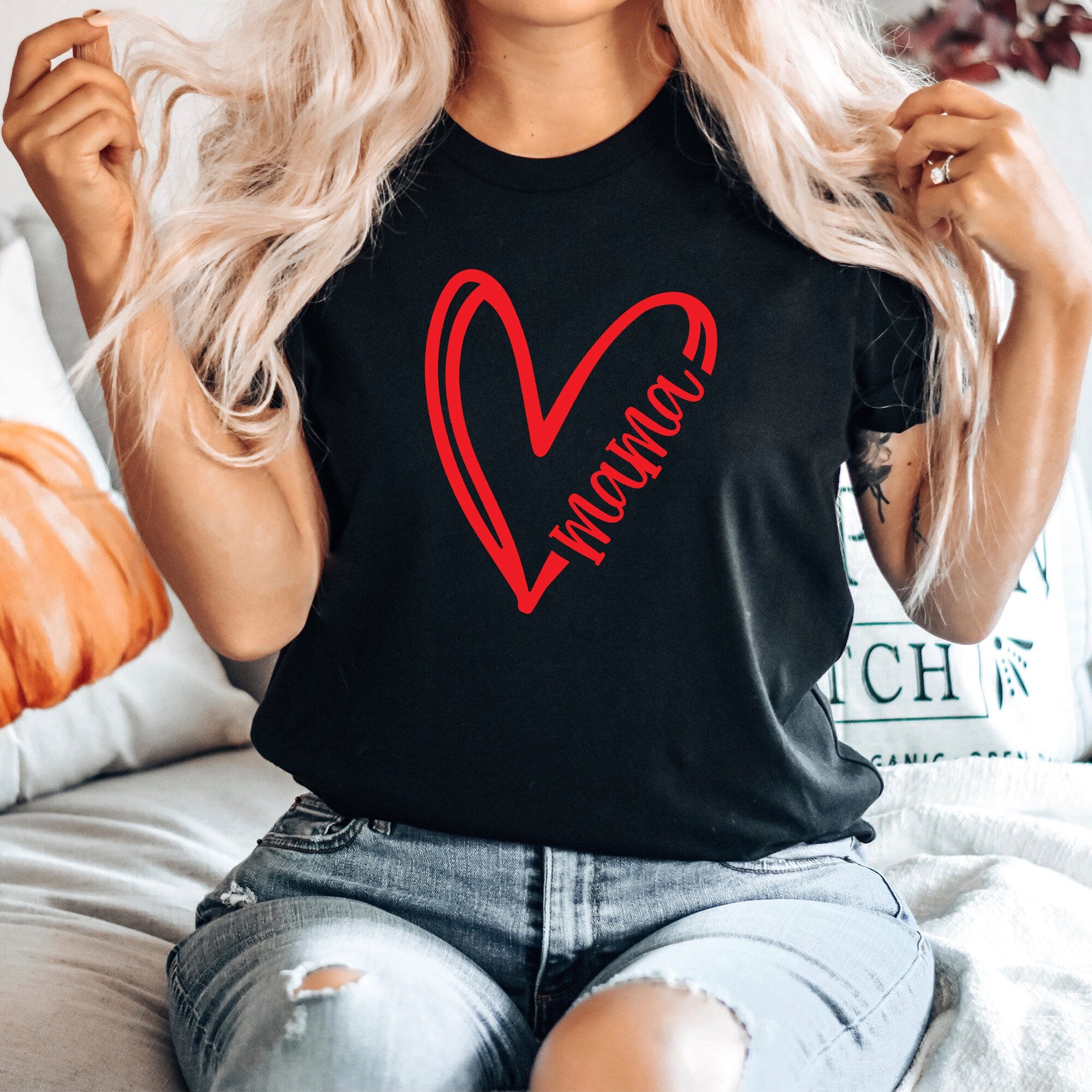Mama and Mini Tshirt, Valentines Day Matching Shirts, Mama Shirt, Mommy and Me, Mama Mini Matching Shirt, Valentine Outfit