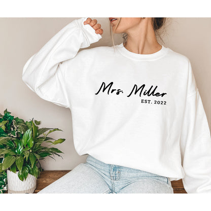 Personalized Gift, Future Mrs, Mrs Last Name Sweatshirt, Bride Personalized Sweatshirt, Wifey Sweatshirt, Bride Sweatshirt, Mrs Custom