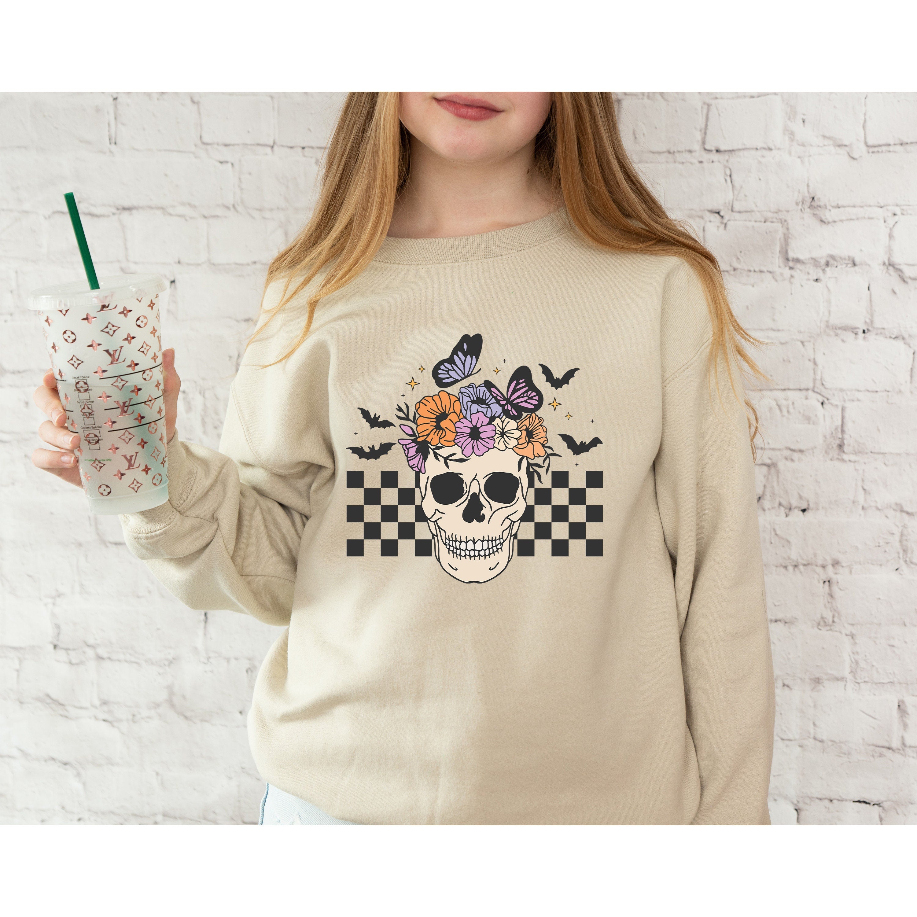 Halloween Shirt, Retro Halloween Shirt, Boho Halloween Ghost Shirt, Fall Crewneck Shirts, Oversized Sweatshirts, Boho Halloween Shirt
