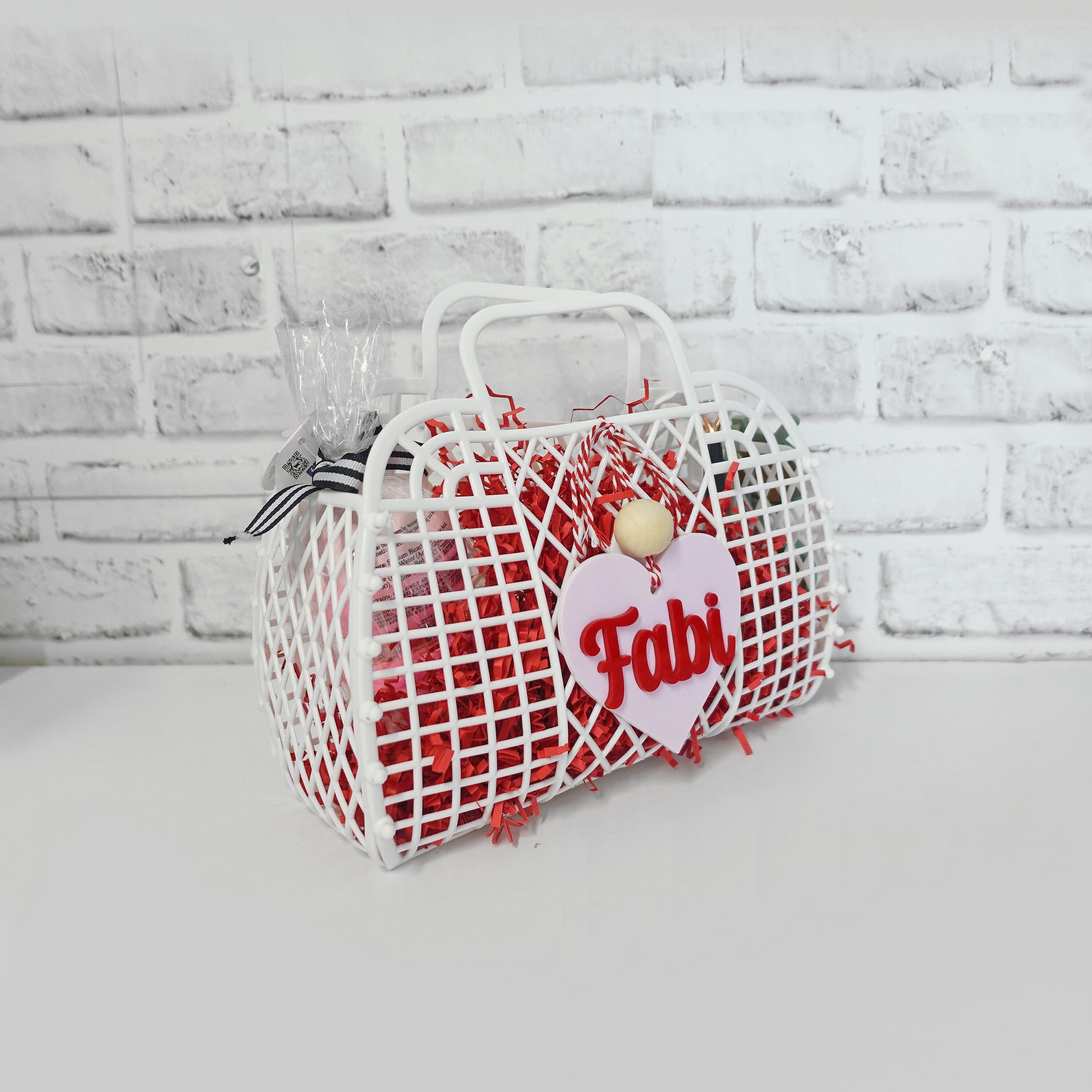 Personalized Name Valentine's Day Gift Basket Gift Tag, Acrylic Gift Tag, Easter Tag, Easter Egg Basket, Gift Wrap, Basket Marker, Heart Tag