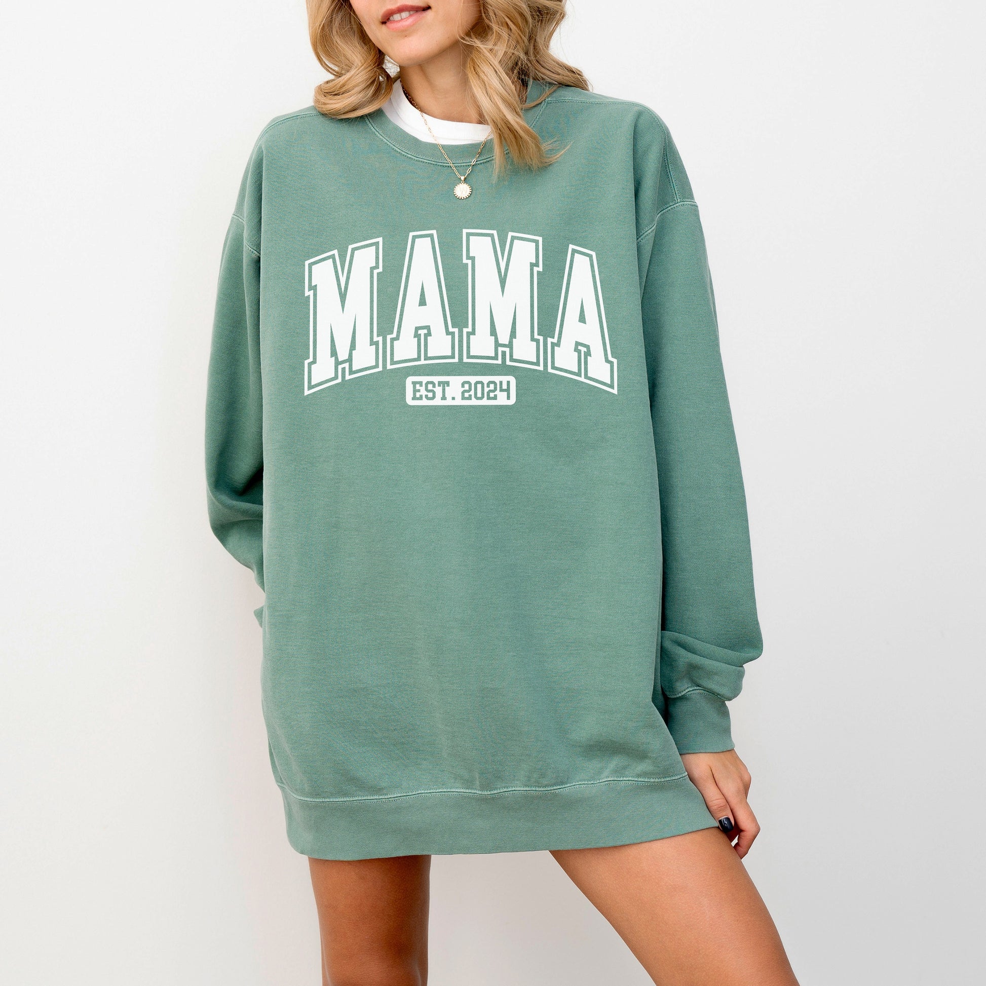 Mama Est Sweatshirt, Mama Est 2024 Sweatshirt, Custom Mom Sweatshirt, Mom Gift, New Mom Gift, Mama Sweatshirt, Gift for Mom, Mom Gifts
